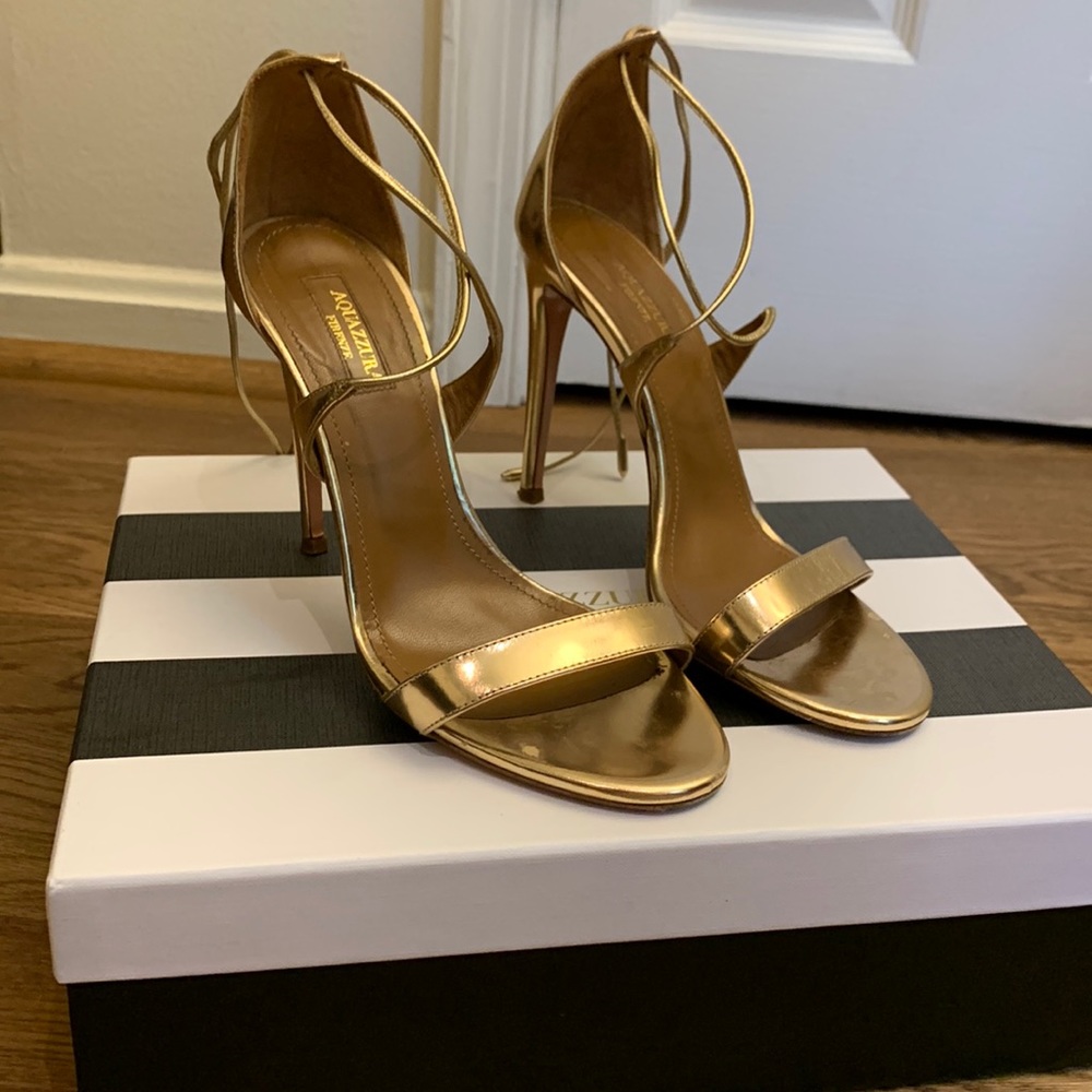 Aquazzura Linda 105 in Gold